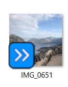 What is this blue icon and how do I get rid of it 0838f31d-d2d8-4248-a2e1-a2904fa51209?upload=true.jpg