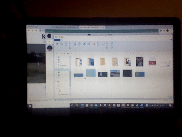 WHAT IS HAPPENING!? 09bf239e-1eba-4e13-938a-5381c96cb7e2?upload=true.jpg