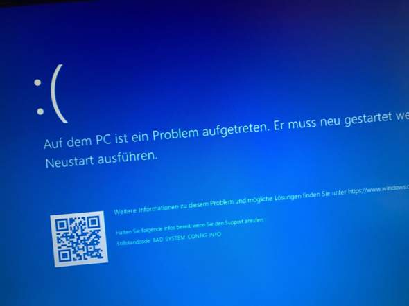My PC gets stuck on the blue screen when it boots up and it says: BAD SYSTEM CONFIG INFO 0_big.jpg