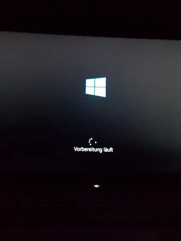 I have completely reinstalled windows 10. After reboot black screen? 0_big.jpg
