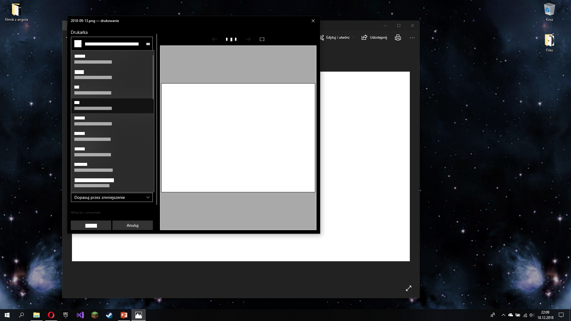 Windows 10 - some texts in pre-installed Windows Apps are displaying as white boxes when... 0b193d5e-121d-4862-9c5e-214df7983bd5?upload=true.png