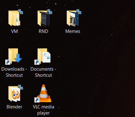 Weird arrow icon on desktop icons 0b5d6f7f-1760-4062-bada-4b81874397b5?upload=true.png