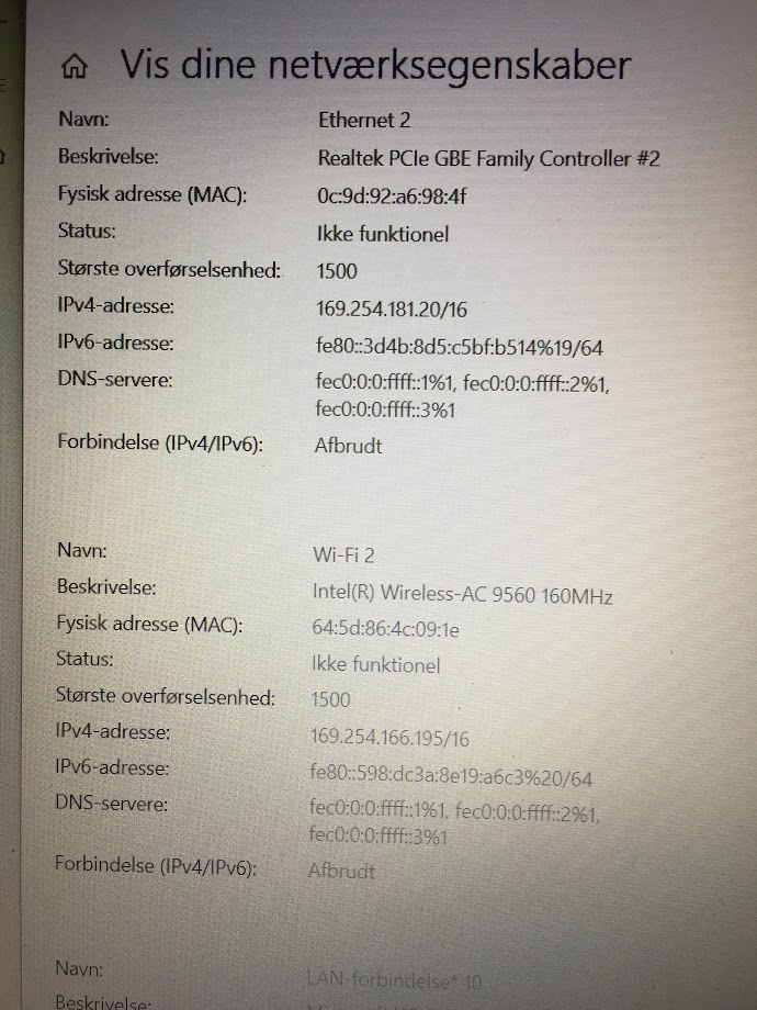 my wifi on my laptop isnt showing in the bottom right corner and it says my wifi is deactivated 100adffc-27c8-4b7c-a8a8-4948822317e1?upload=true.jpg
