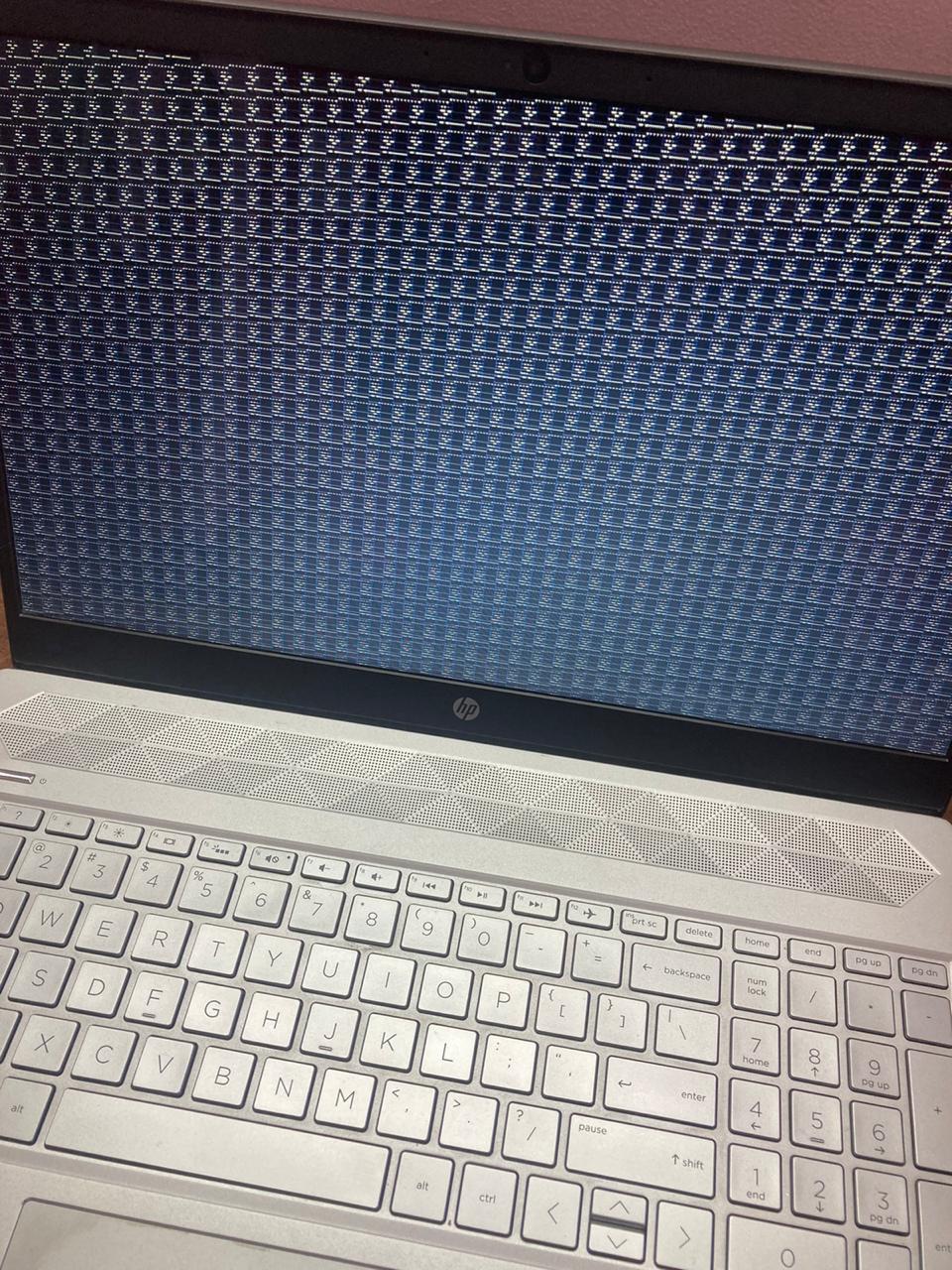 Unusual Screen after I power on my laptop 148139cc-6f3f-465b-aa2b-14d339852cf8?upload=true.jpg