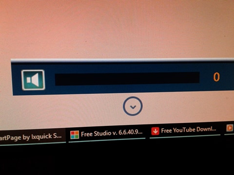 Has anyone found a way of getting rid of the ENORMOUS volume notification bar that appears... 177024d1518563058t-redundant-volume-bar-unable-find-source-get-rid-volume-bar.jpg