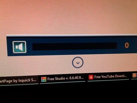 Has anyone found a way of getting rid of the ENORMOUS volume notification bar that appears... 177024d1518563058t-redundant-volume-bar-unable-find-source-get-rid-volume-bar.jpg