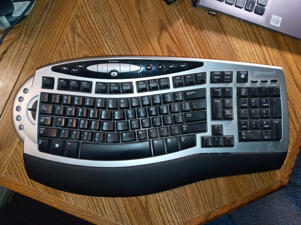 Can not install intellitype for microsoft wireless comfort keyboard 4000 17b86074-994b-4cd7-98c5-b5022d66a6af?upload=true.jpg