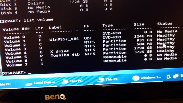 Computer has a black screen before login and the mouse cursor keeps reloading, nothing... 184868d1523799874t-black-screen-mouse-cursor-continual-repair-loops-listvolume.jpg