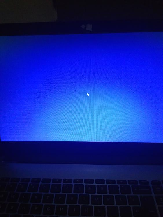 Stuck blank blue screen while install window 10 196652d1532211769t-blank-blue-screen-windows-10-installation-jpeg_20180722_044050.jpg