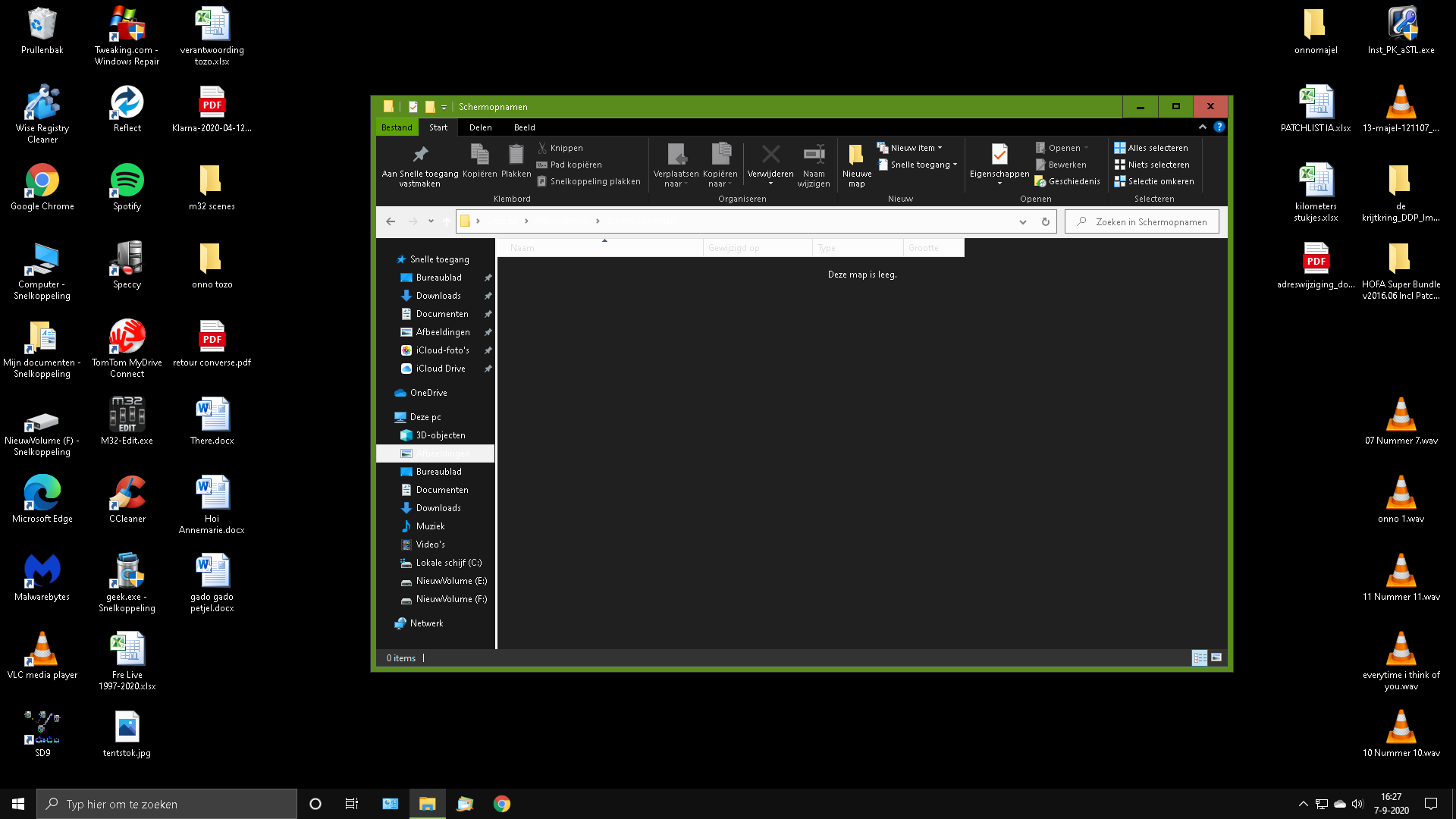 in dark mode one bar stays white with no contrast 1b71eddc-6690-4a4c-adef-af824703b483?upload=true.png