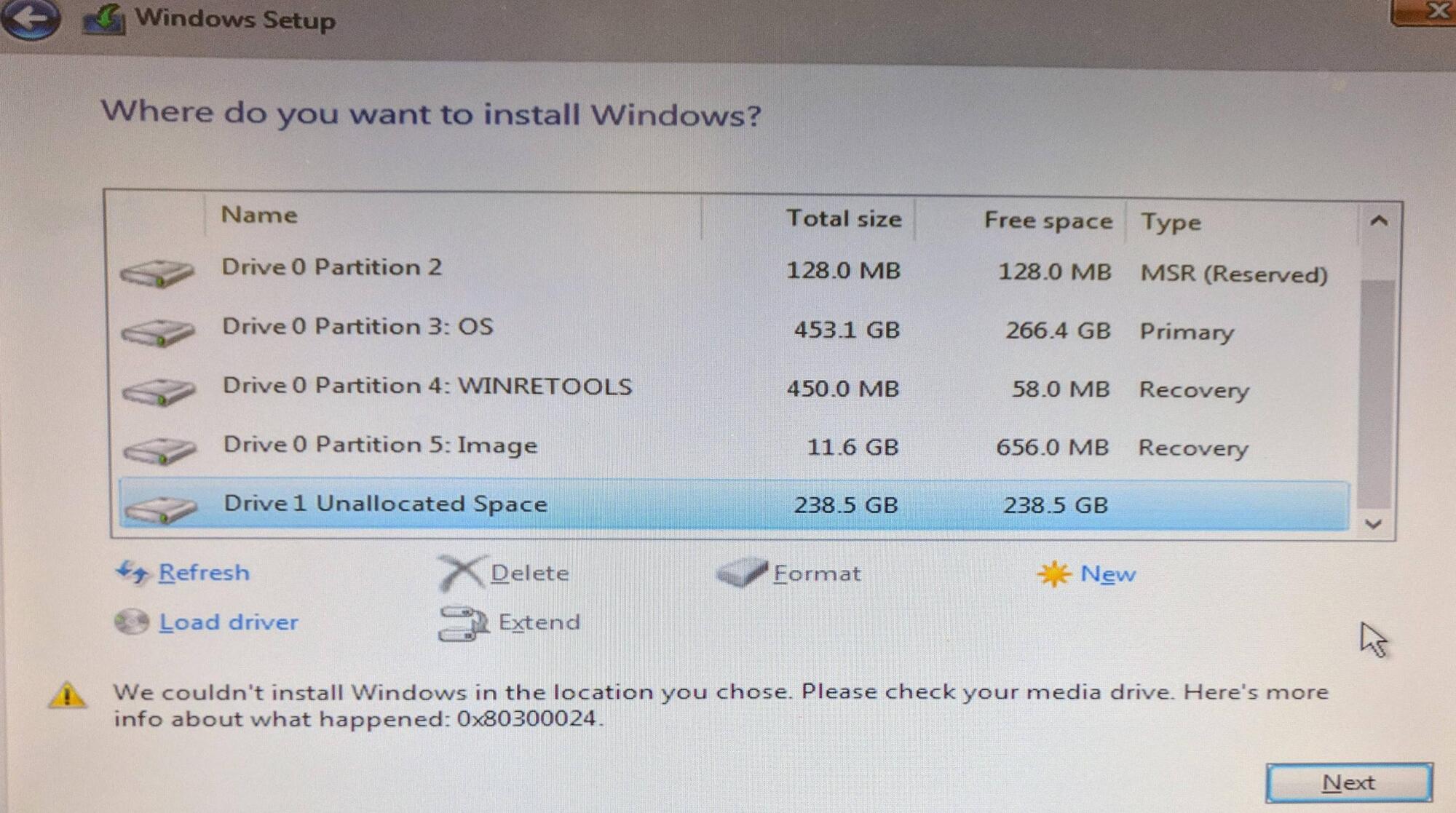 Windows won't boot after fresh install to m.2 ssd keeps looping to 64bit or 32 bit 1Qq9T.jpg