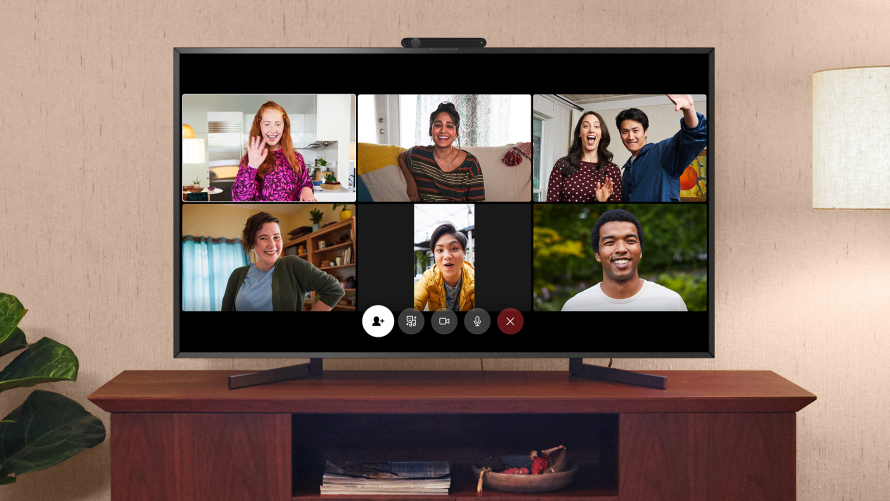 New Ways to Connect With Friends and Family on Portal from Facebook 200512-Portal-May-Software-Release-Comms-Messenger-Rooms.jpg