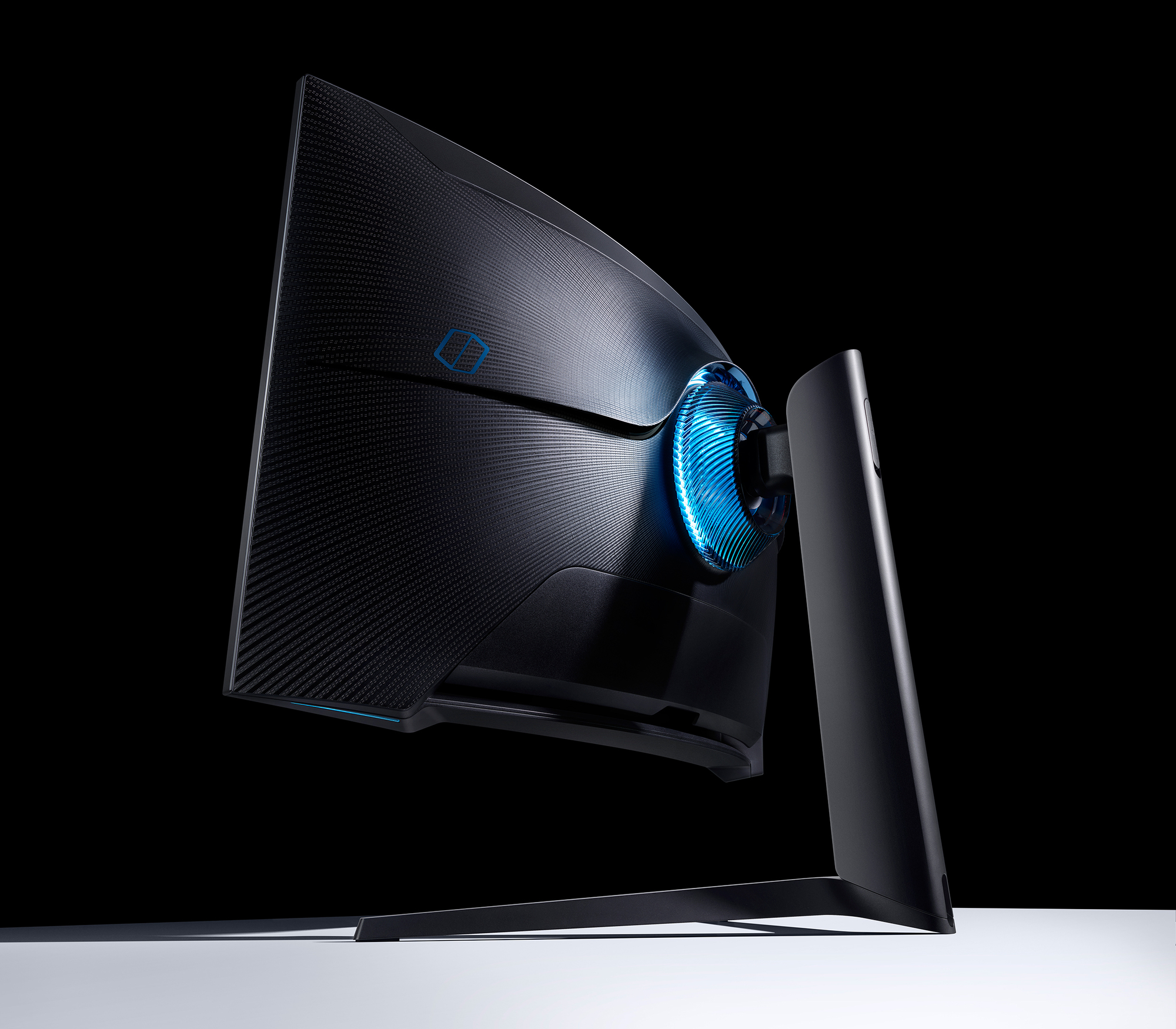 Samsung Globally Launches Odyssey G7 Curved Gaming Monitor 2020-Odyssey-Gaming-Monitors-G7_product1.jpg