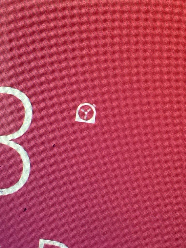 Strange fan or clock-shaped icon 2200b7e9-b760-4a95-81b7-7aaf1dbafd7f?upload=true.jpg