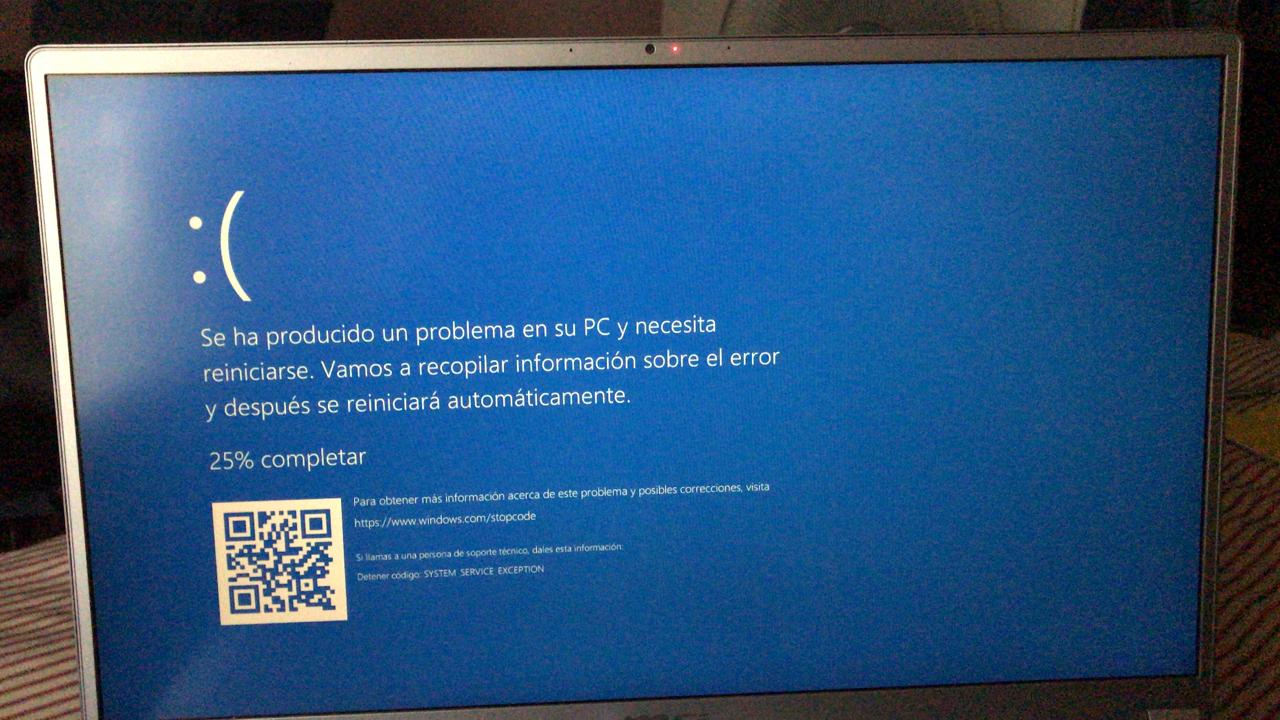 Camara y microfono no pueden ser activados despues de Stopcode 25e56422-587c-414e-ac88-23300576aecf?upload=true.jpg