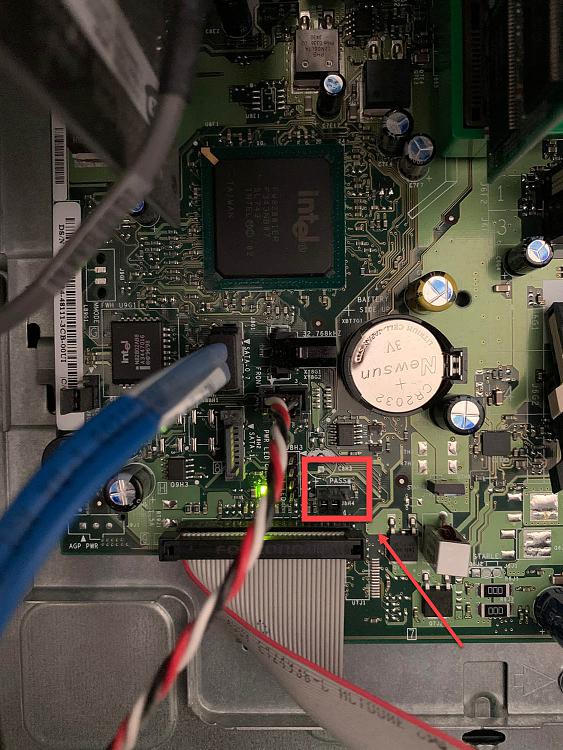 motherboard has a while light next to the bios reset, and my entire pc stutters/freezes... 279302d1589850945t-resetting-bios-password-bios-jumper2.jpg