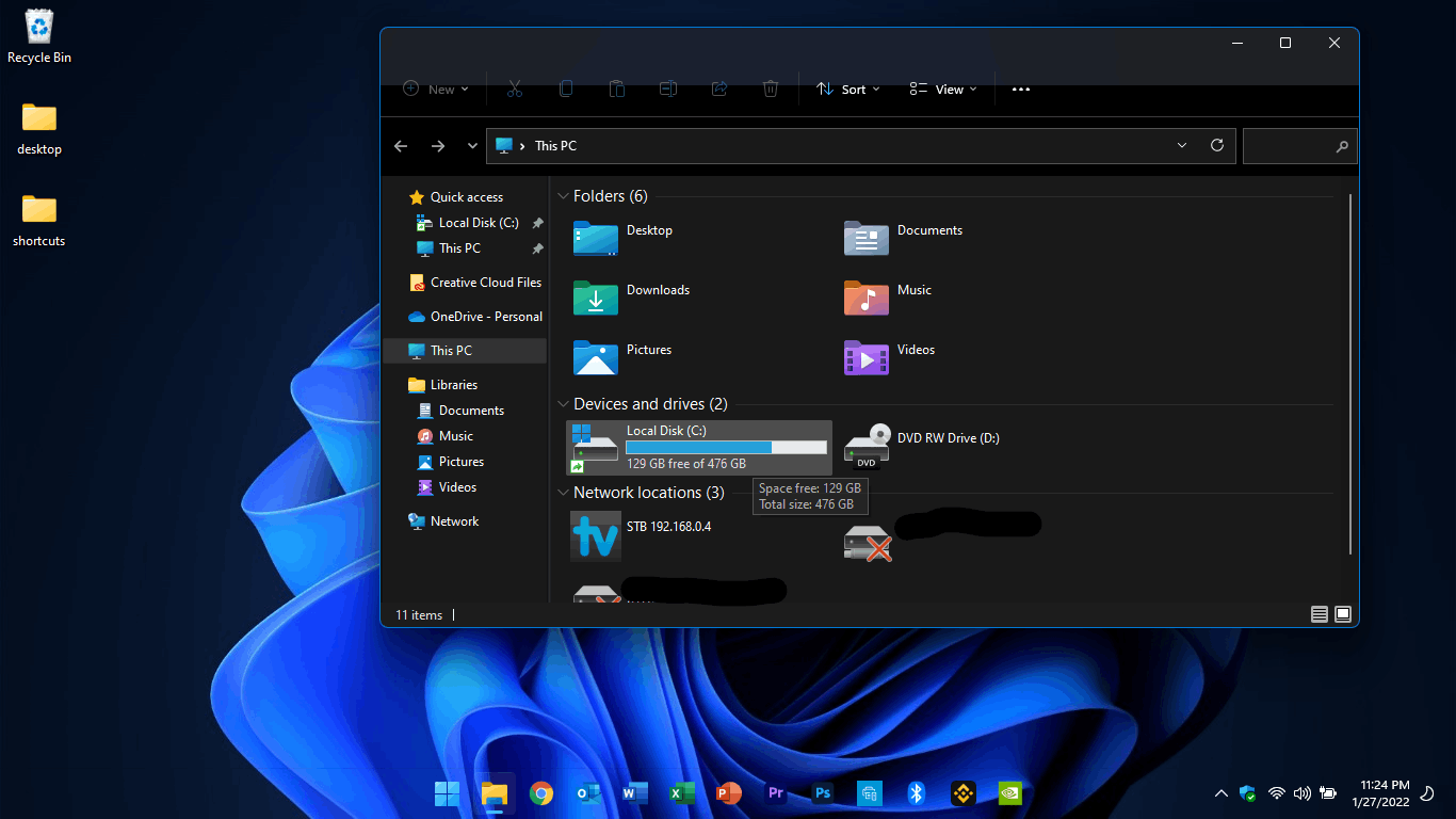 File explorer 11 have a gray bar at top. 2cbad03c-8f71-43a6-af06-b1640aea6b7a?upload=true.png