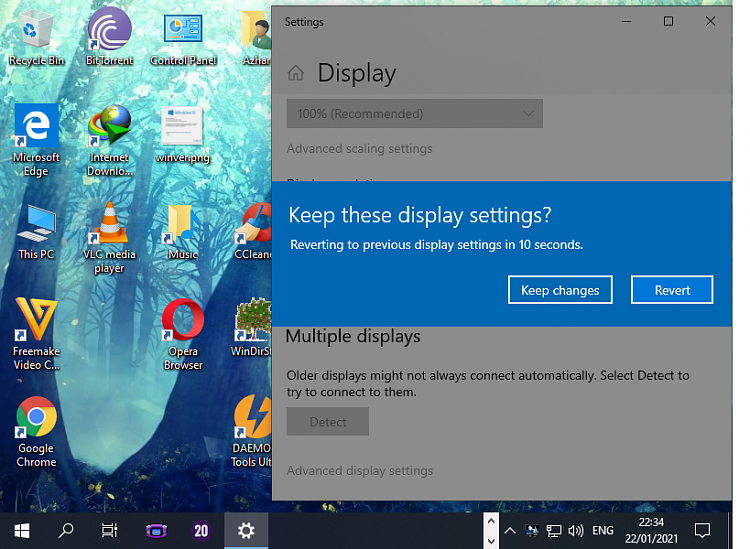 How to get 800x600 resolution in laptop please help as there is no option to select 800x600... 315585d1611341436t-screen-resolution-800x600-cut-off-only-small-part-visible-1.png