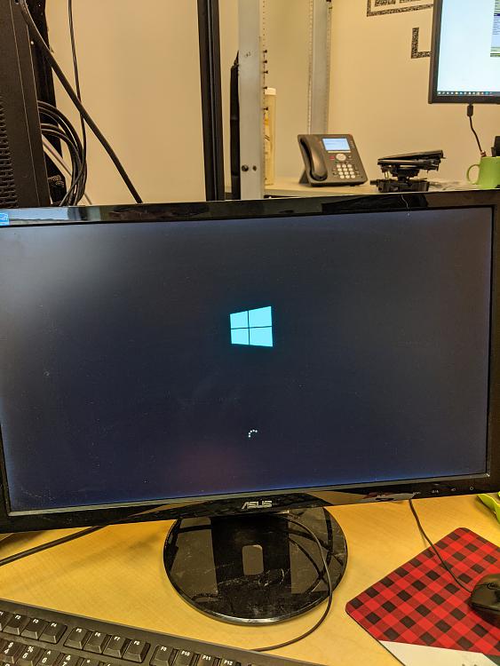 Purchased a upgrade win 11 but failed installing 328548d1618929246t-win-10-usb-install-fails-linux-has-no-problem-pxl_20210420_143006434.jpg