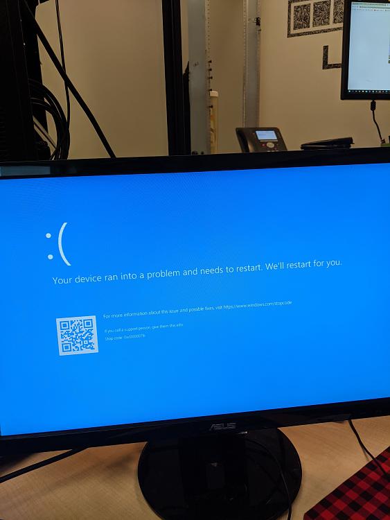 Purchased a upgrade win 11 but failed installing 328549d1618929274t-win-10-usb-install-fails-linux-has-no-problem-pxl_20210420_143014954.jpg
