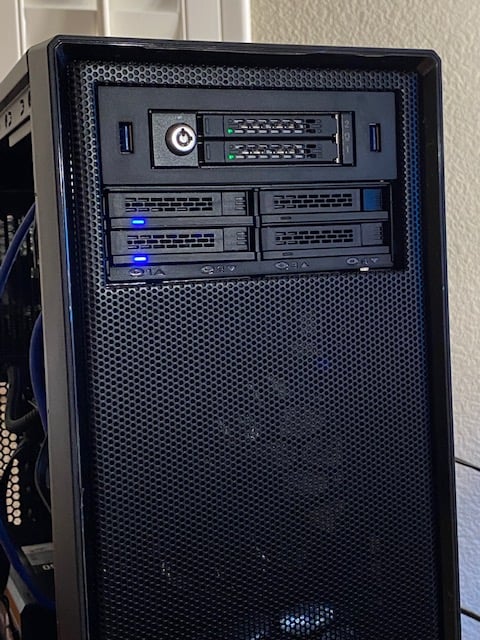 Install Win 11 to external M.2 SSD via laptop 338947d1624815874t-m-2-ssd-external-bay-img_0944.jpg