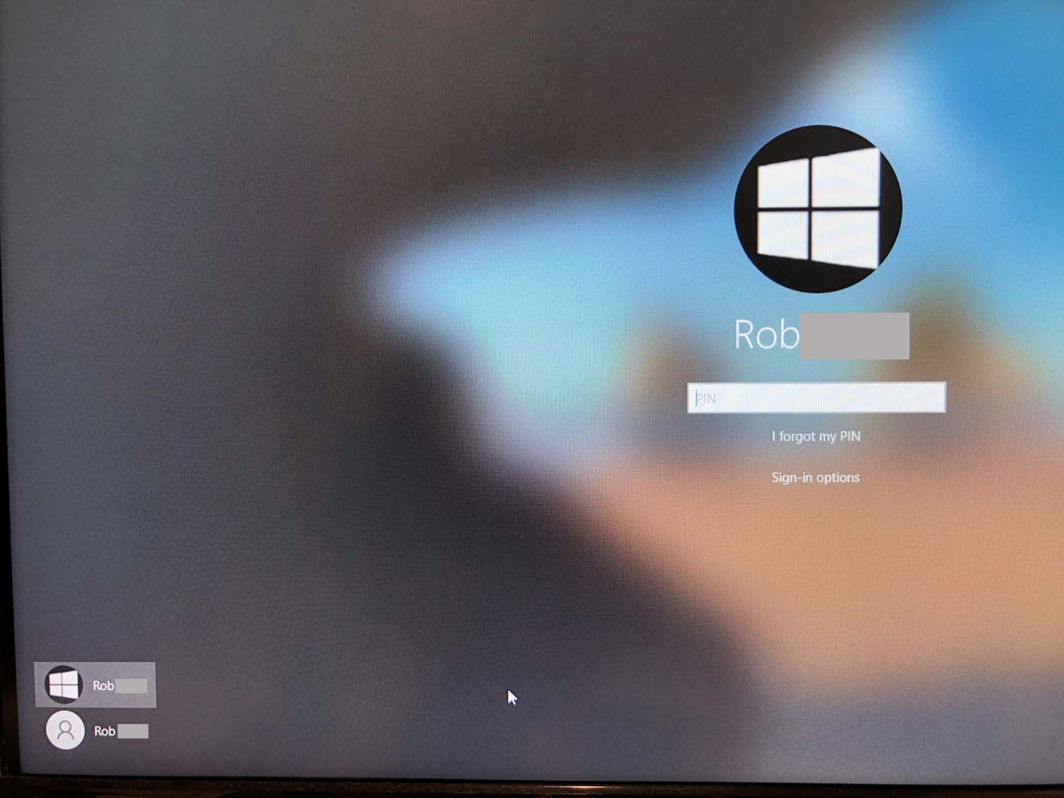 When I open win 11 i have one sign in screen, sign in and go to a second identical screen... 361711d1646840889-disabling-lock-screen-sign-win-10-pro-ss3.jpg