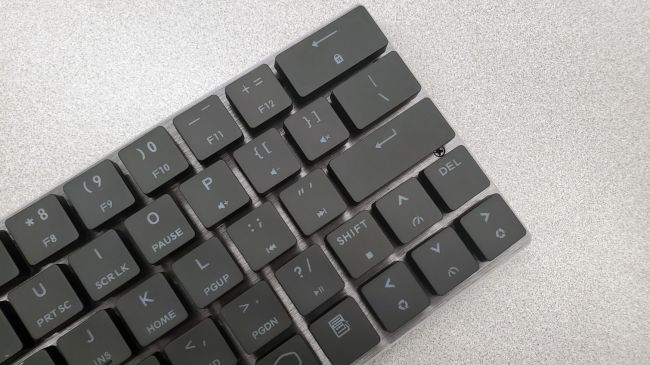 Cooler Master SK621: bàn phím cơ không dây nhỏ gọn, thiết kế đẹp 3b51894d-4fa6-4ea8-afe1-2afe63f8b1db?upload=true.jpg