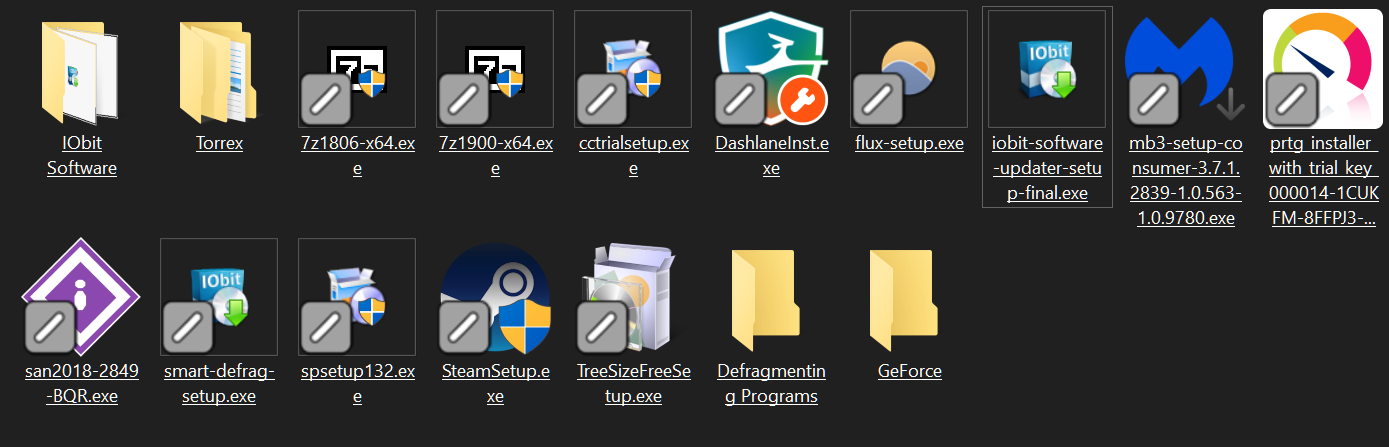 Why are there symbols on the bottom left of my icons and how to I remove them? 3d7d44bf-2c4c-42ea-93f1-9e96161c1c01?upload=true.png