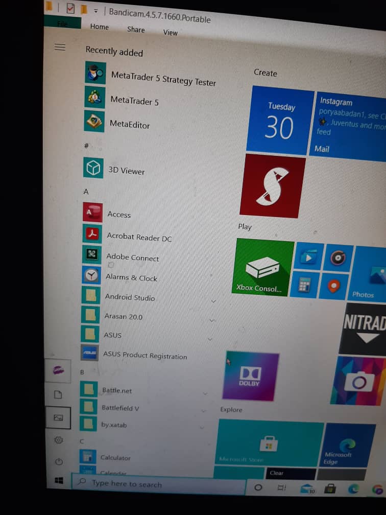 My laptop automatically selects options 47847628-2859-4f4d-9e89-567f4d5a6d64?upload=true.jpg
