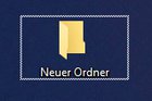 How to get rid of this selection box? (Suddenly appeared and won't disappear after I click... 4bXJGCMu9nj8zSRIvoKiT8g8kXQKig-Yj3do1yrKmRY.jpg