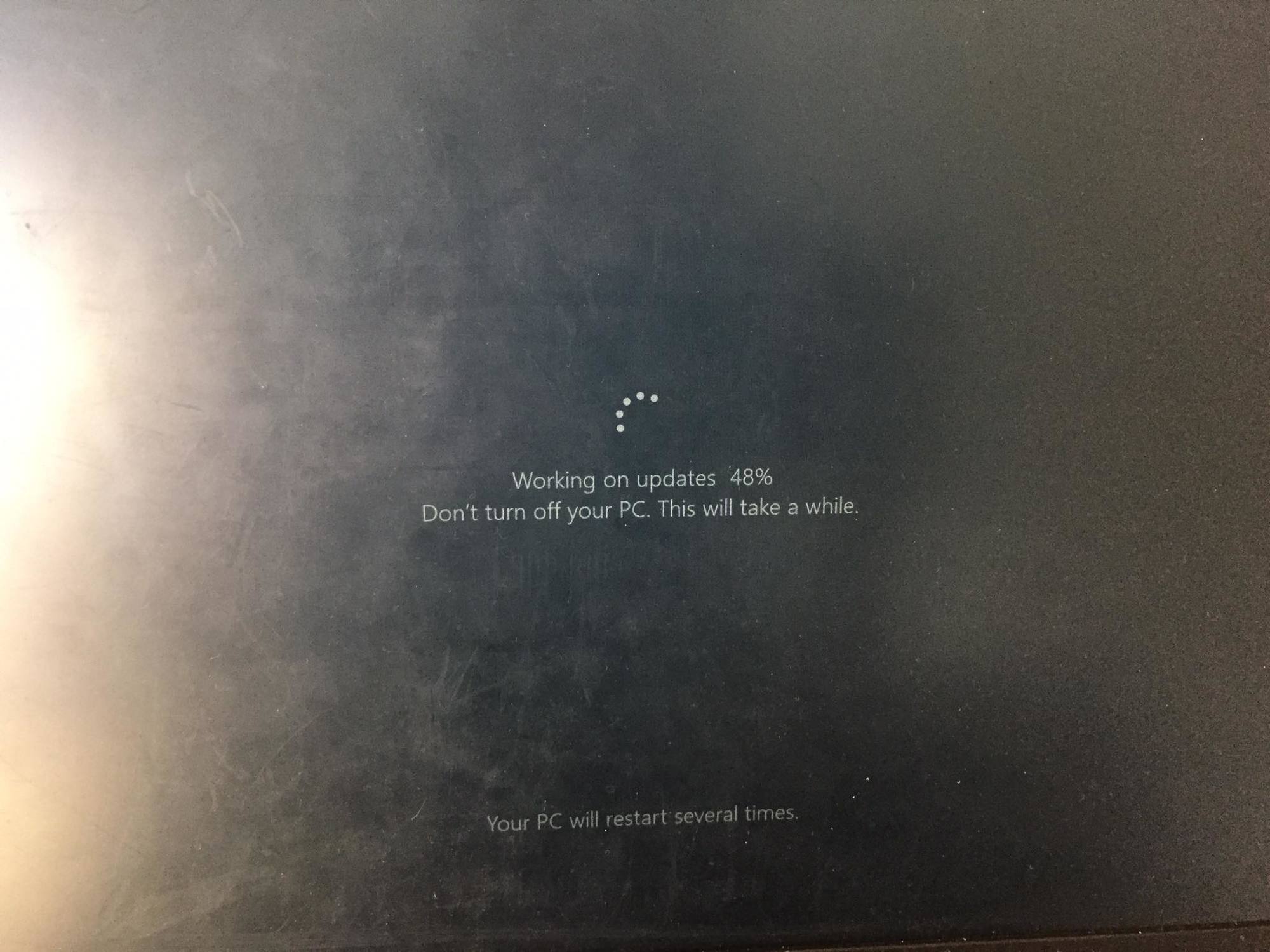Windows 10 update 1909 stuck at 48% 4dd66880-8454-4072-856c-b305cd6d4943?upload=true.jpg