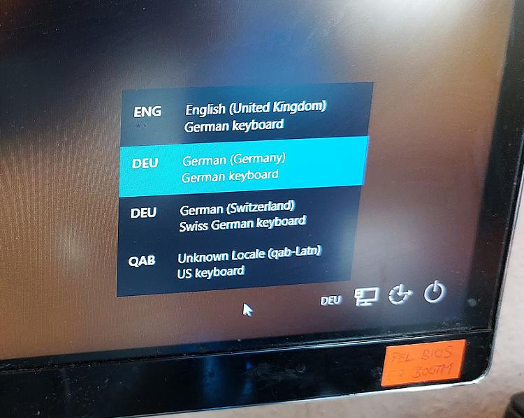 language on lockscreen online wallpaperdisplayer 52777080t-strange-language-selection-entries-lockscreen-language-selection-lockscreen-windows-10.jpg