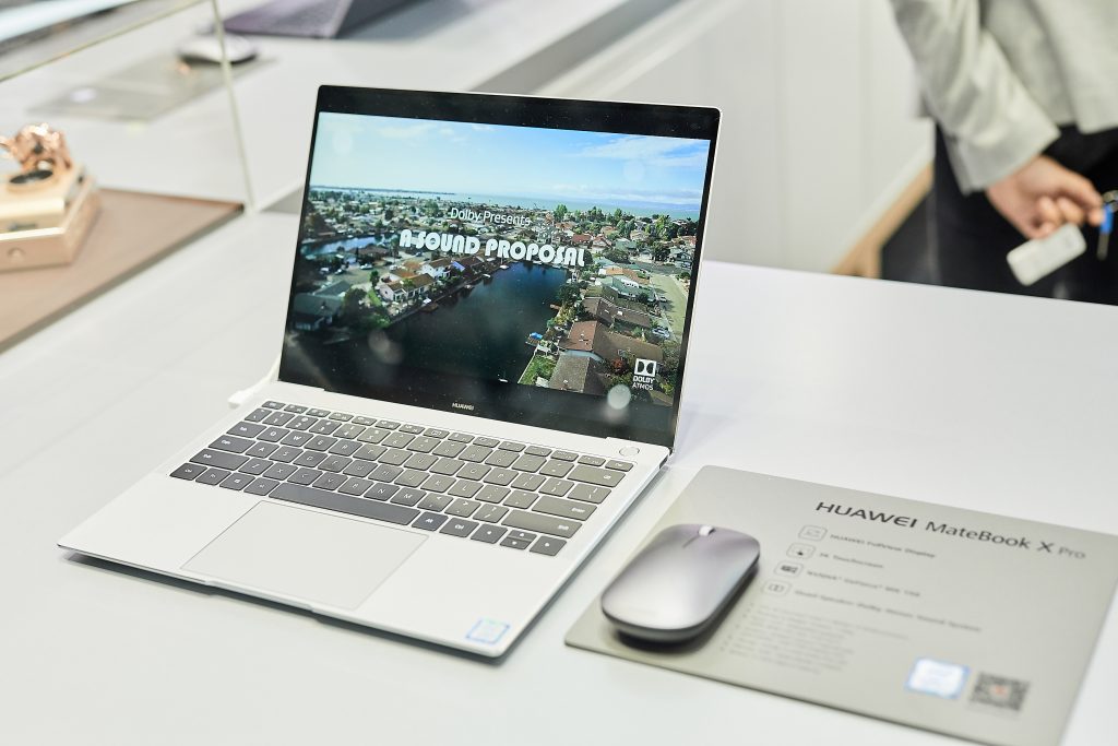 13 devices that utilize the best of the Windows 10 October 2018 Update 52b3064c04163b92c2239aa896707f9e-1024x683.jpg
