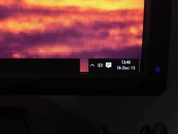 Gap between taskbar and browser 53960d1485960842t-gap-taskbar-img_0671.jpg