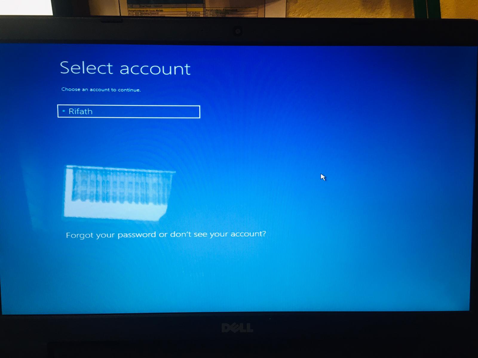 Windows 10 Incorrect password error with a blue screen 56ee4099-1a47-41a3-bae8-d2ba79341f37?upload=true.jpg