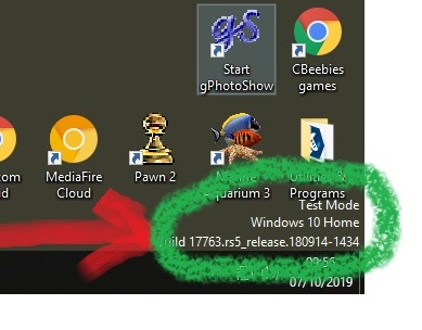 Desktop display problem 58a1ad45-e82f-40e9-b893-14ce38c05af0?upload=true.jpg