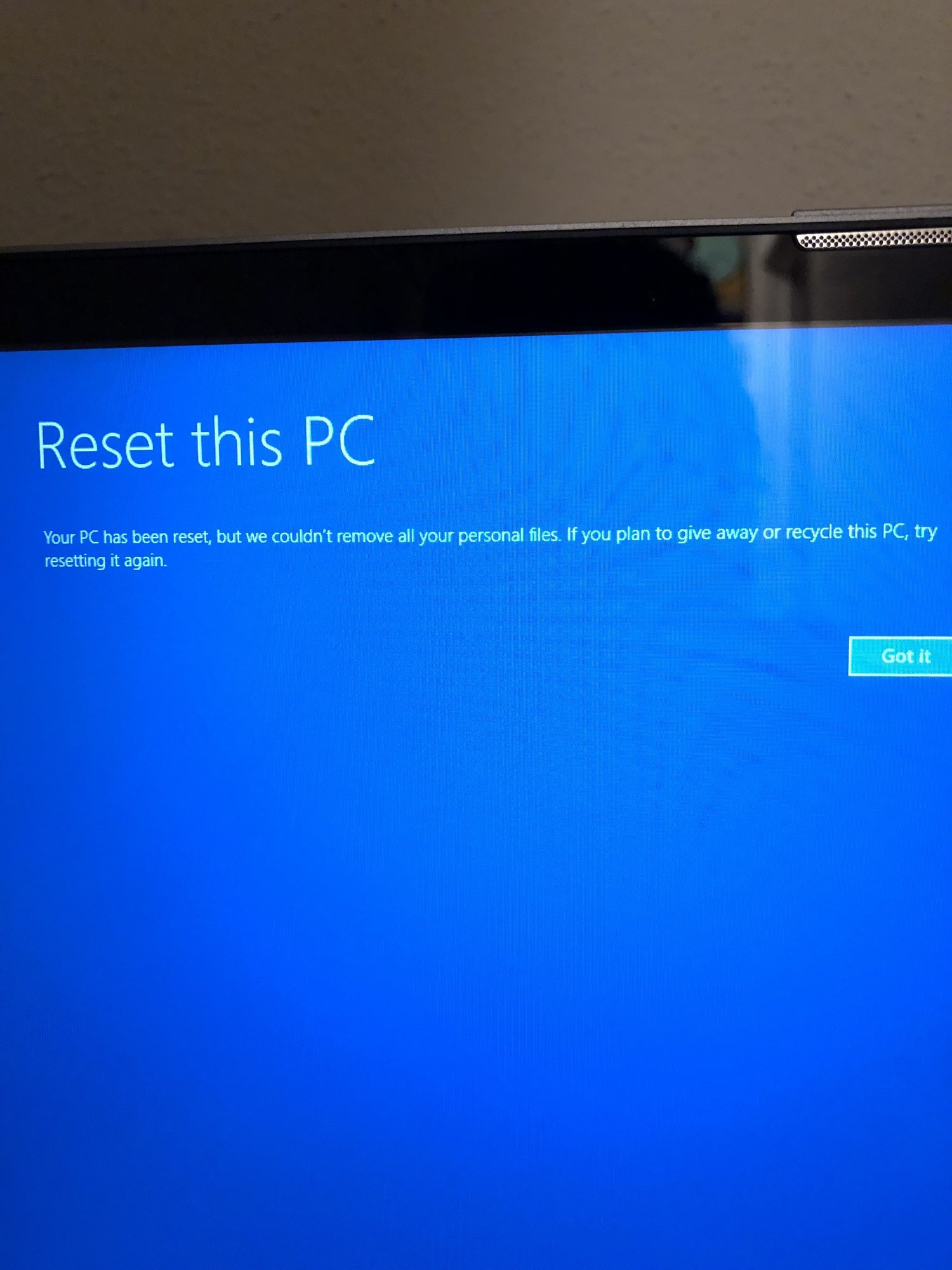 Problems resetting my laptop computer 64b37cd2-2807-46cb-b2d6-1fa95bd8f885?upload=true.jpg