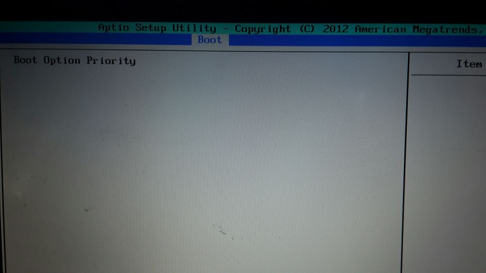 How do I solve this BIOS issue with no boot options? 6a706119-e055-4a56-8b8c-8ef3146ddd26?upload=true.jpg