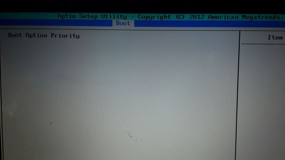 How do I solve this BIOS issue with no boot options? 6a706119-e055-4a56-8b8c-8ef3146ddd26?upload=true.jpg