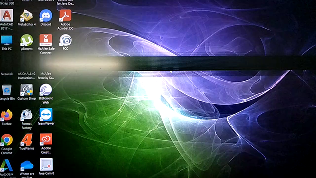 How can I solve this screen glitch issue? 6ZZo8sx1BZCBTJC3UIGg1gshvr1MtpfJrI4zdcmxWy0.png