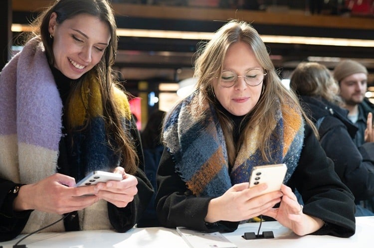 Unable to connect Galaxy S24's phone to Windows 11 for file transfers 70t-samsung-galaxy-s24-series-now-available-worldwide-s24-series-now-available-worldwide_main1_f.jpg
