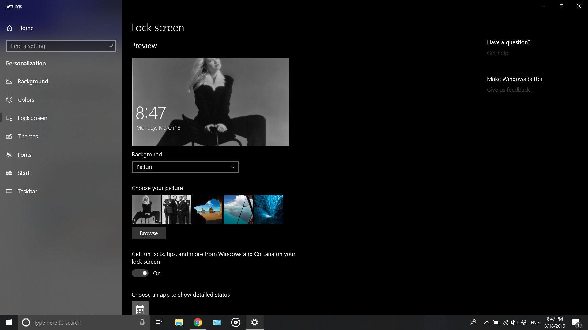 Randomly Changing Wallpapers on Windows Spotlight and Background