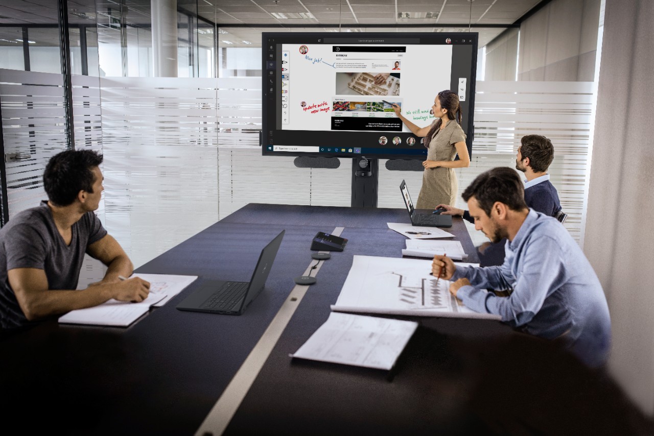 Dell and Logitech Meeting Space Solutions for Microsoft Teams Rooms 8621qt_logittech-tap_op7080mff_logitech-rally-plus_logitech-rally-mic-pod_msft-teams-1280x1280-1.jpg