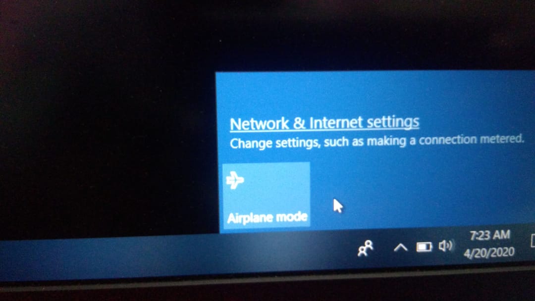 Wifi symbol is disappeared 8b964e67-394f-44a9-99db-b1ac6322d00f?upload=true.jpg
