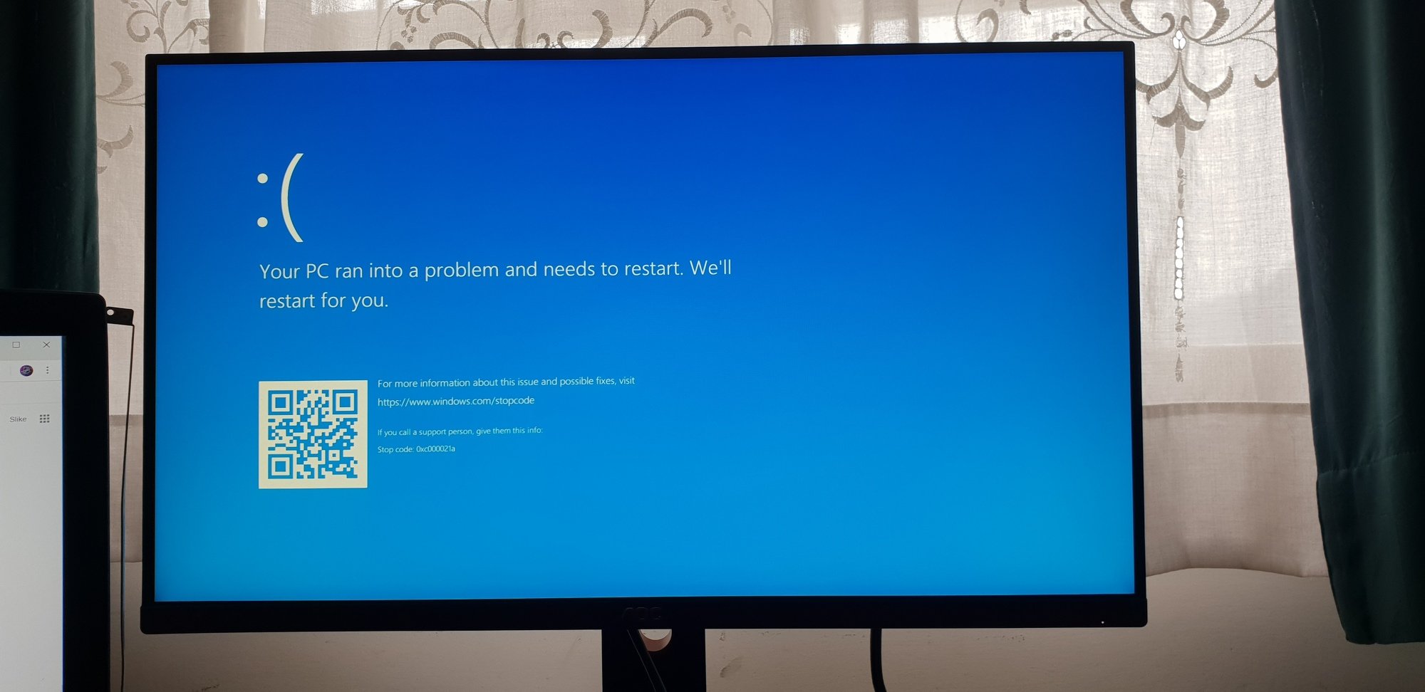 windows blue screen 8c681b9e-3177-44e1-9f8c-b554f311157c?upload=true.jpg
