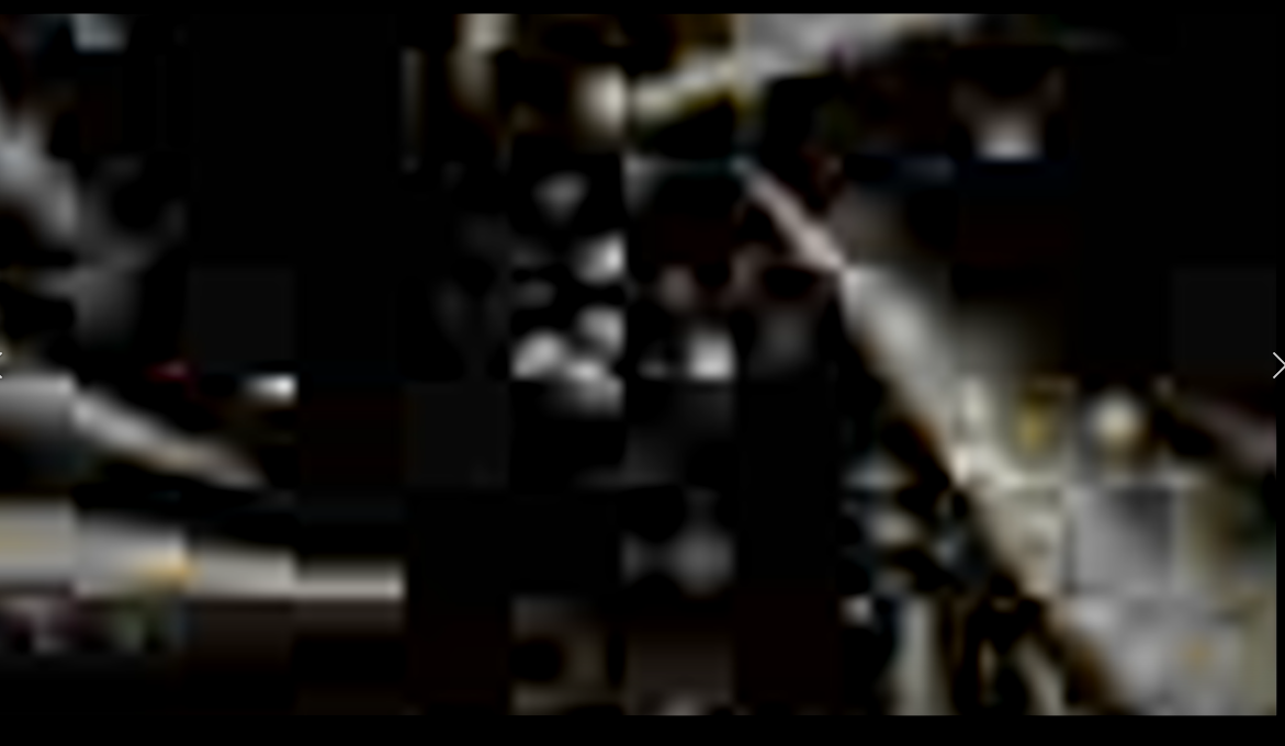 Media on Windows 10 zoomed in, black and white and grainy. 8e0409ad-2c4b-48c9-b046-4f3cc51841d8?upload=true.png