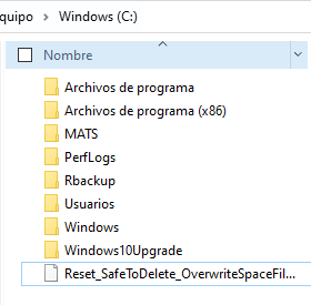 tengo un archivo en mi almacenamiento C:, pesa 700gb y no se si debo eliminarlo ya que no... 8f9bb7a2-b47a-4371-a3de-e68a4c18e886?upload=true.png