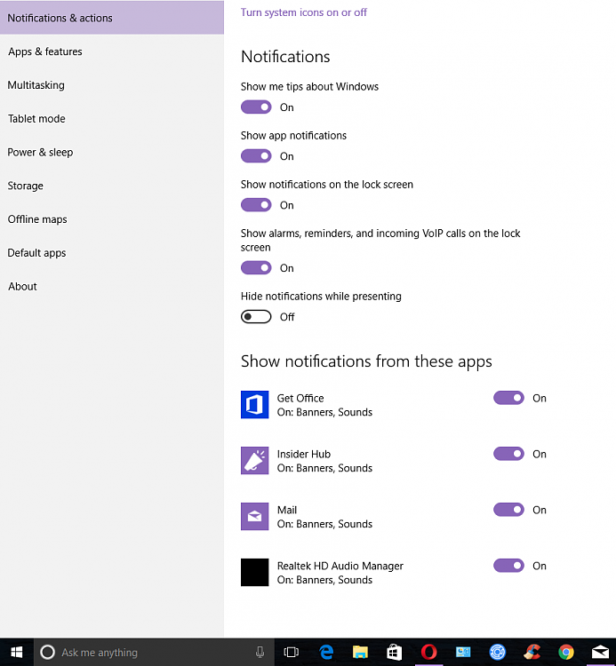 Notifications and calendar partly off the edge of the screen. 91036d1485969490t-calendar-notifications-stopped-working-appearing-tenforums.png