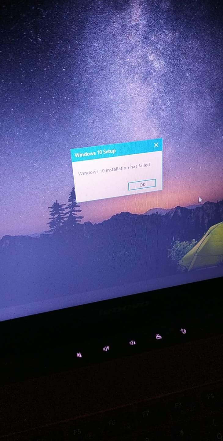 Stucked at window 1903 feature update 100%. 976881d1-e6e5-4852-bfaa-3c56bdecd6c4?upload=true.jpg