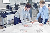 HP DesignJet 70 9CnYGhm4Gr4FAJUi_thm.jpg